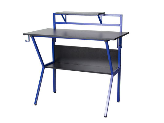 Bureau de jeux de bureau dans le style nord-européen avec un design simple et une couleur personnalisée