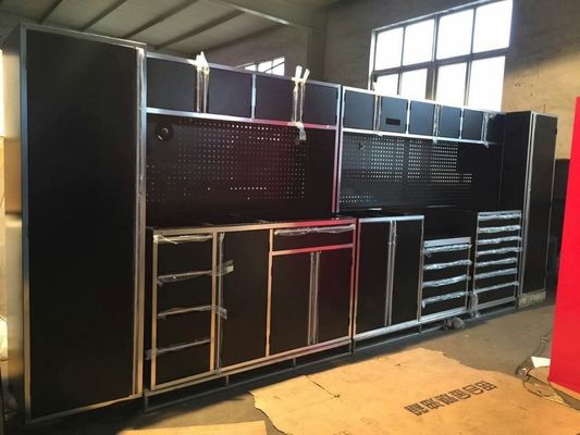 Équipement de rangement en argent pour atelier de garage personnalisable