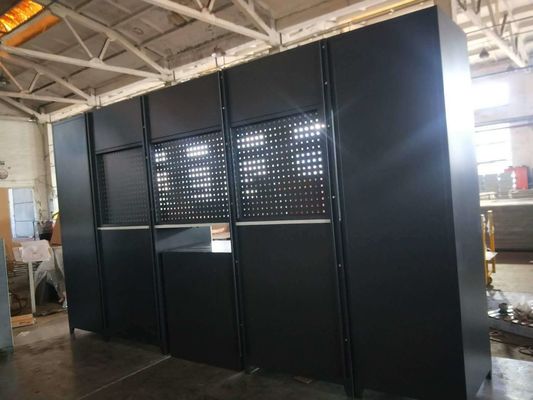 Système modulaire à 4 portes pour le stockage de garage dans les garages mécaniques